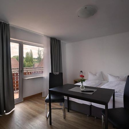 Hotel Gasthof Metzgerei Lamm - Benedikt Rueckel Geiselwind Ngoại thất bức ảnh
